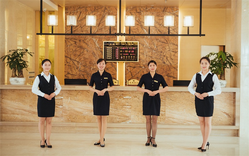 20级酒店管理专业学生岗位实践 学以致用，锻造未来酒店精英